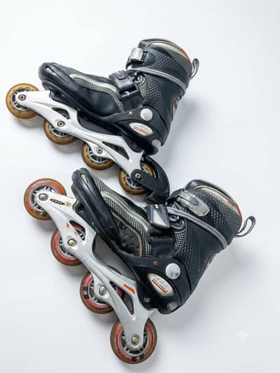 Skating shoes