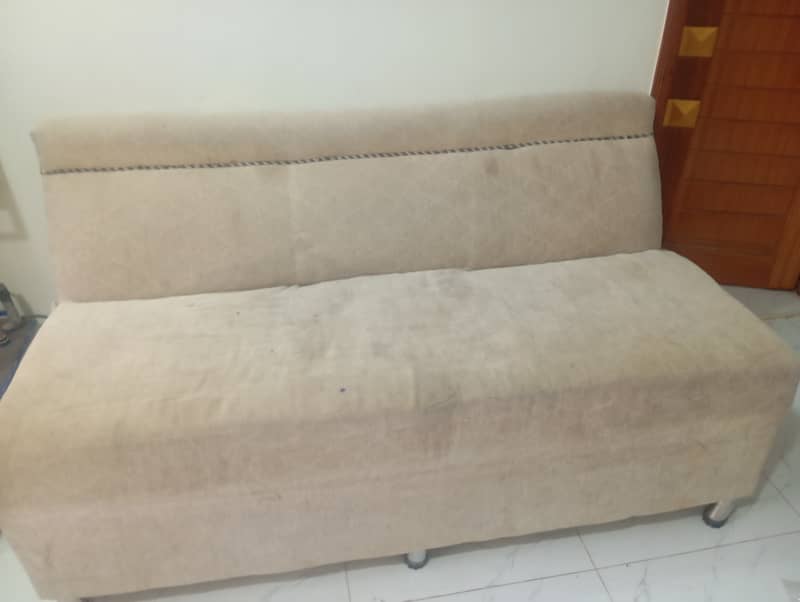 Normal Sofa 3 seater 1