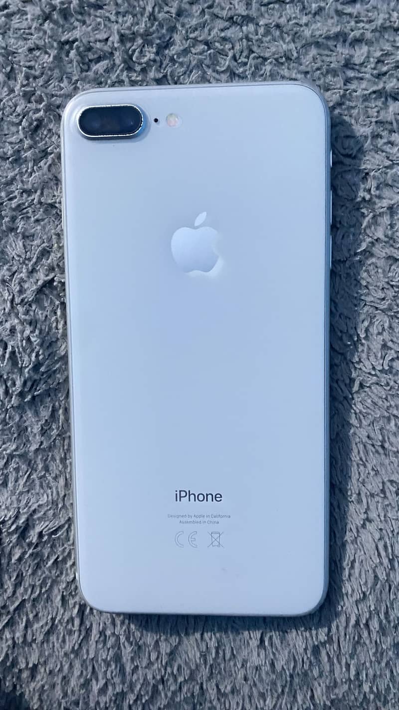 Apple iPhone 8 Plus 6