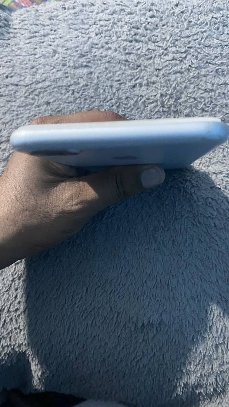 Apple iPhone 8 Plus 10