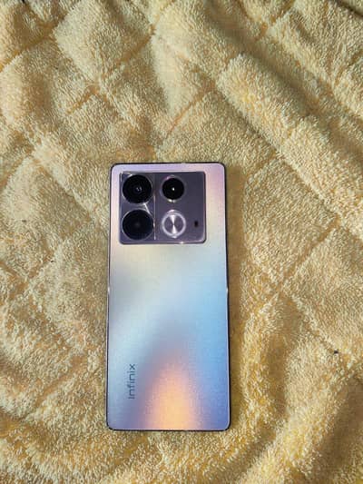 Infinix Note 40