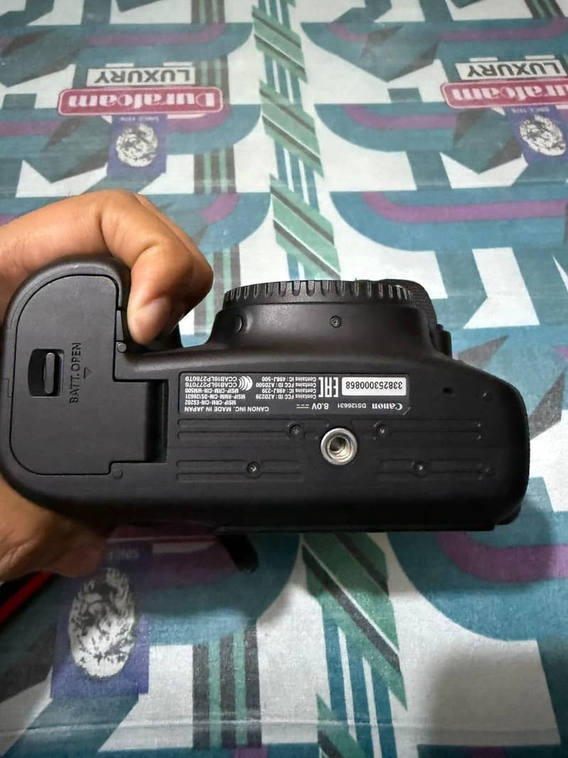 Canon eos 6d mark ll 0