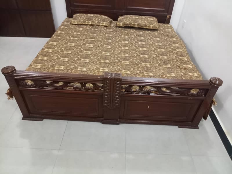 bed . 2