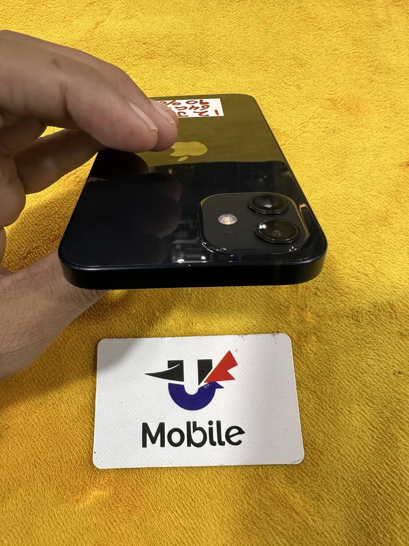 Apple iPhone 12 5