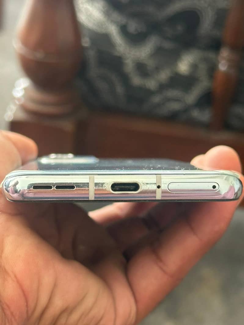 One Plus 9 Pro5g 1