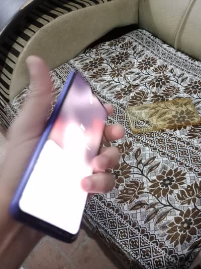 Vivo Y21