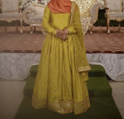 Used lehnga