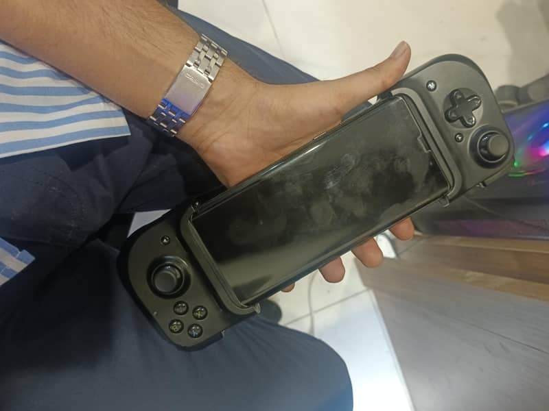 Razer gaming controller 5