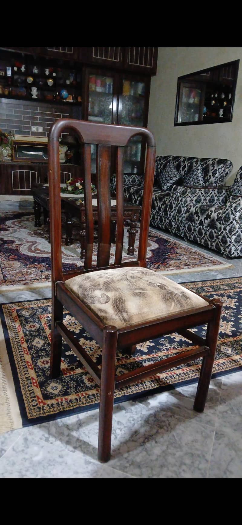 dining table n chairs 1