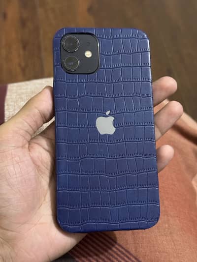 Apple iPhone 12