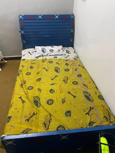 kids bed & study Table