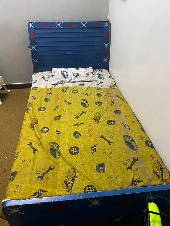 kids bed & study Table 0