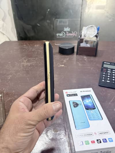 Calme 4g Premium 2gb  32 gb