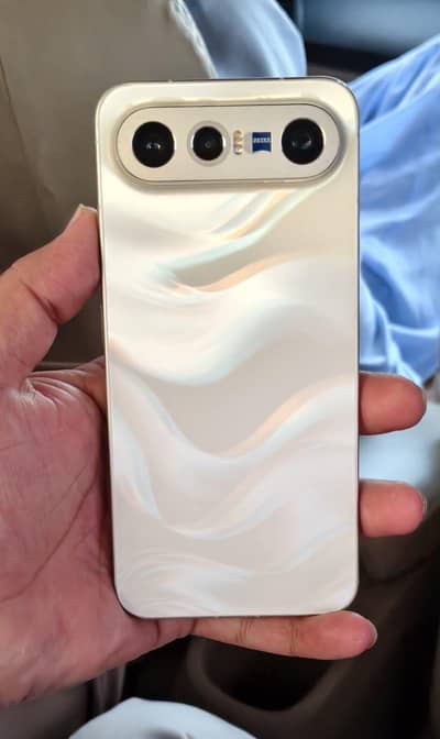 Vivo X300 FE