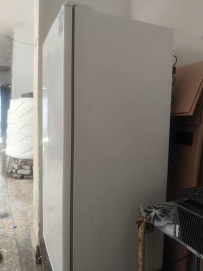 Dawlance Single Door Fridge - Like New (With Warranty & FBR Invoice)