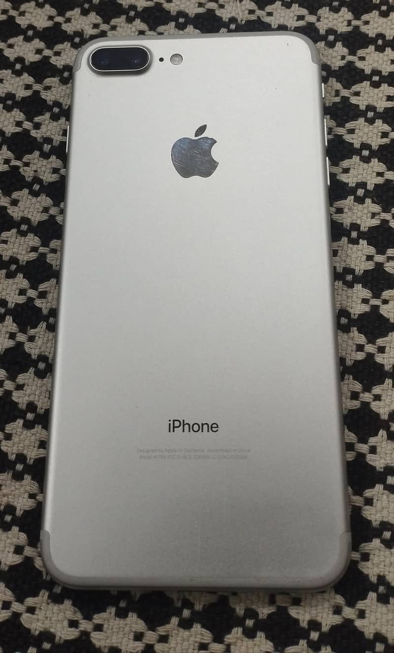Apple iPhone 7 Plus 0