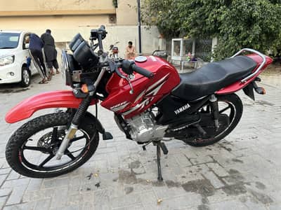 Yamaha ybr 125g 2017 model