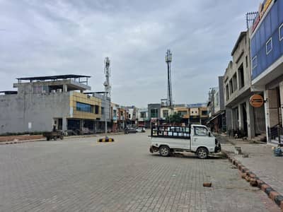 Comercial Double Sided Corner Plot For Sale In Market 3 Sector G-13/2 Islamabad