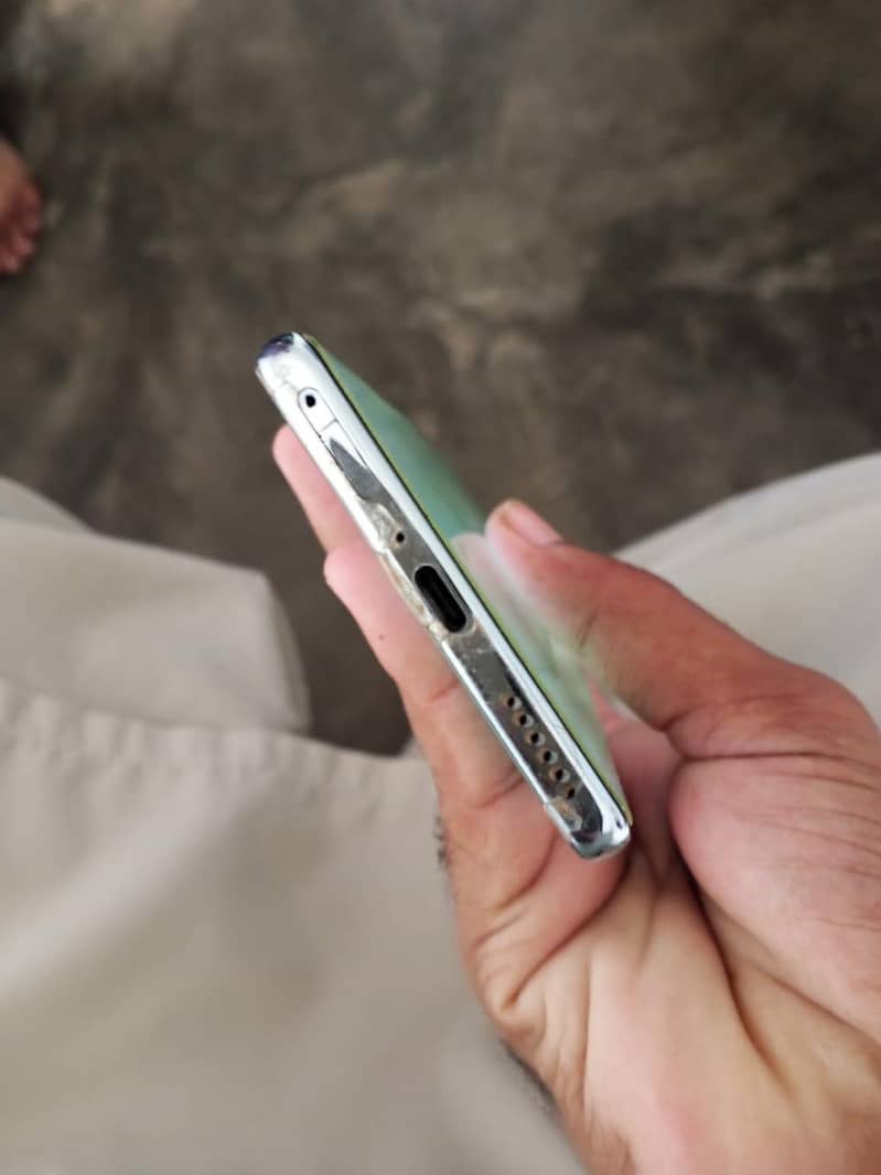 Infinix Zero 40 2