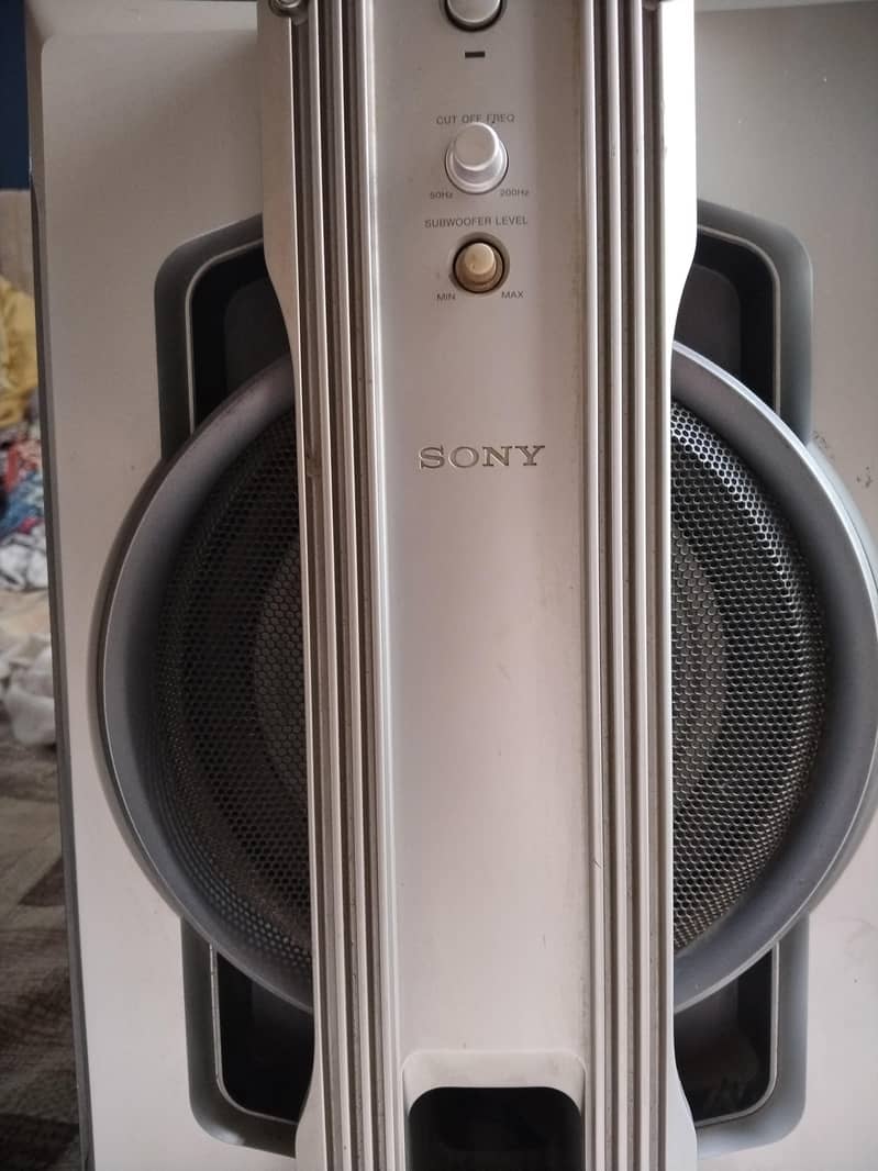 Speaker subwoofer 2