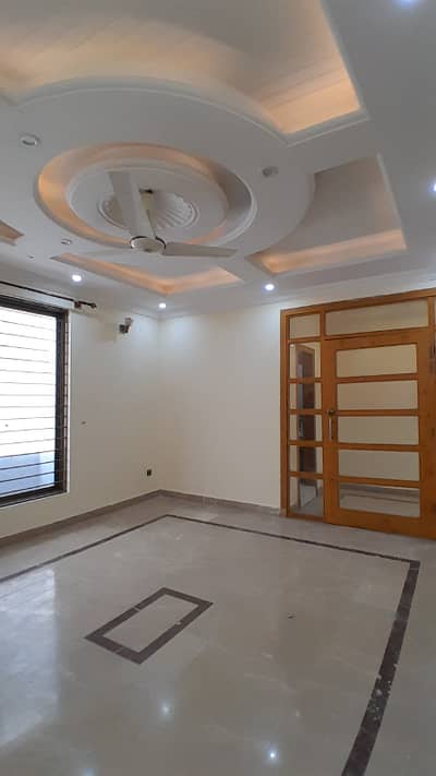Upper Portion 1 Kanal For Rent In E-11