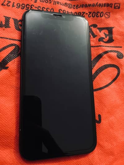 Apple iPhone 11