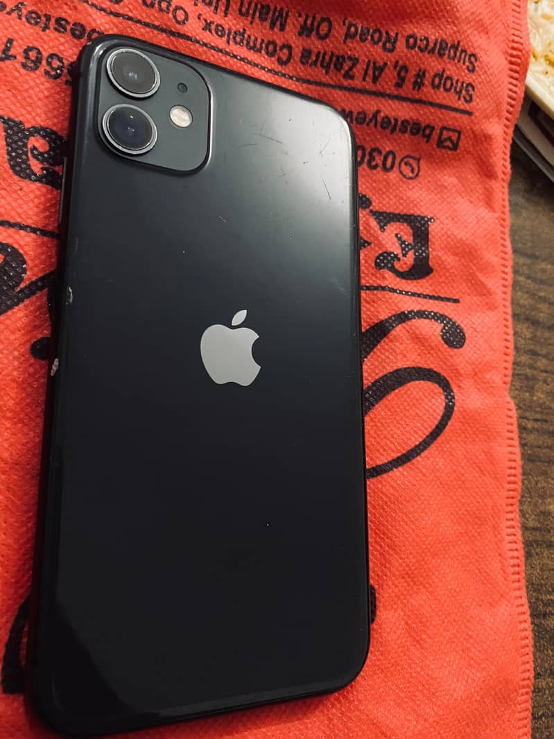 Apple iPhone 11 3