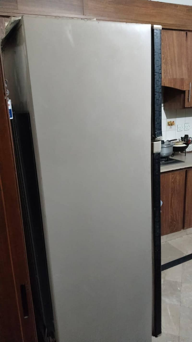 Dawlance fridge 2