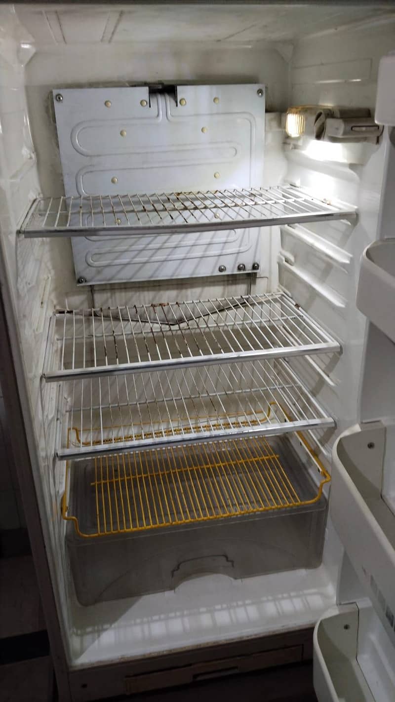 Dawlance fridge 3