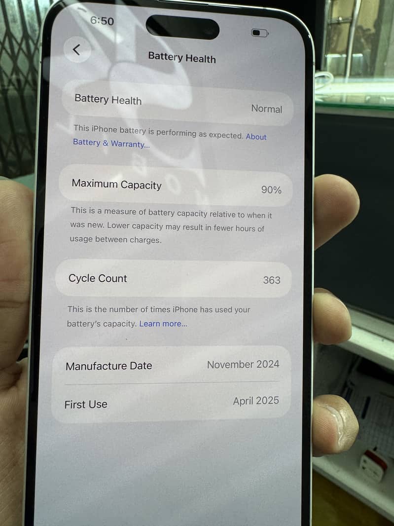 Apple iPhone 16 Plus 2