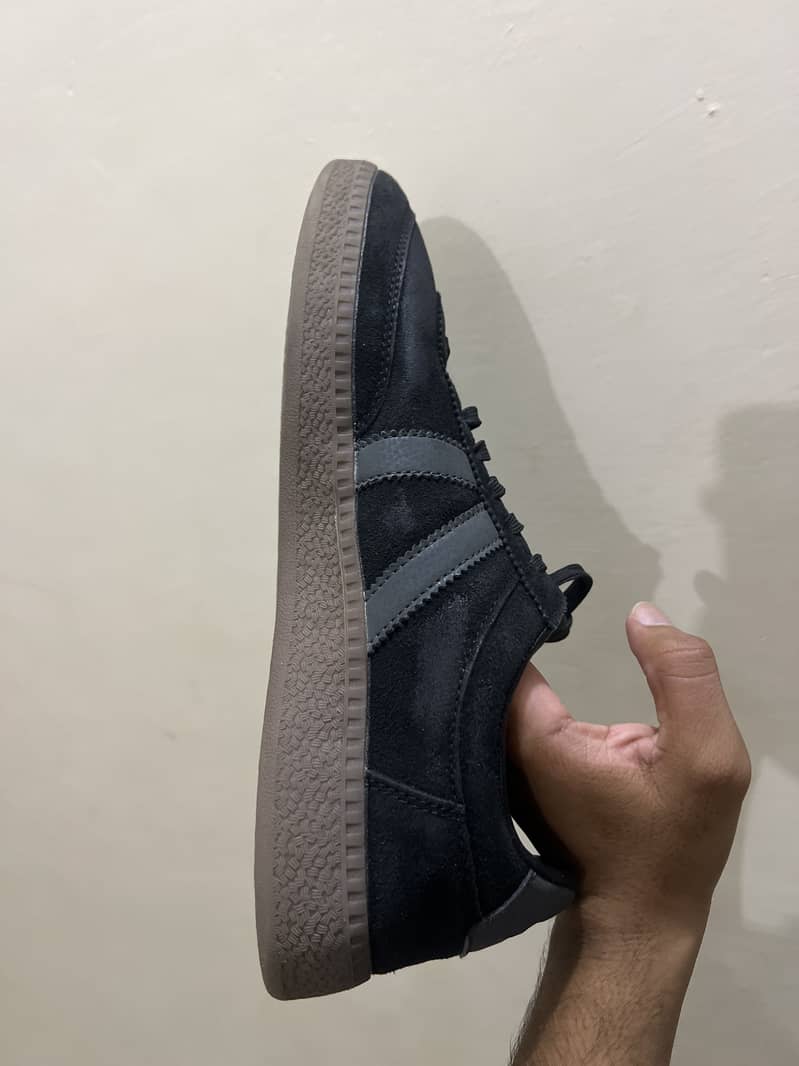 Sneakers 2