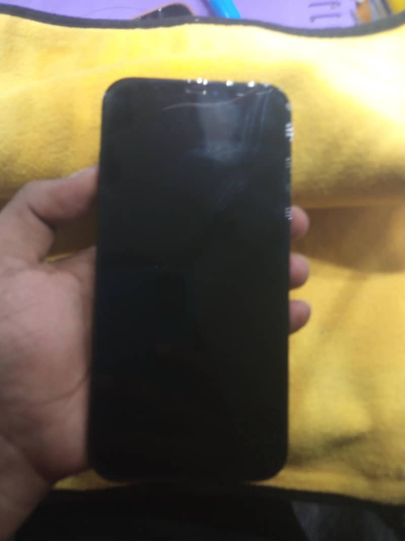 Apple iPhone 12 Pro Max 4