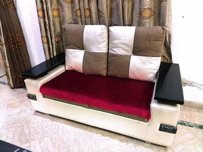 Wooden sofa set new condition