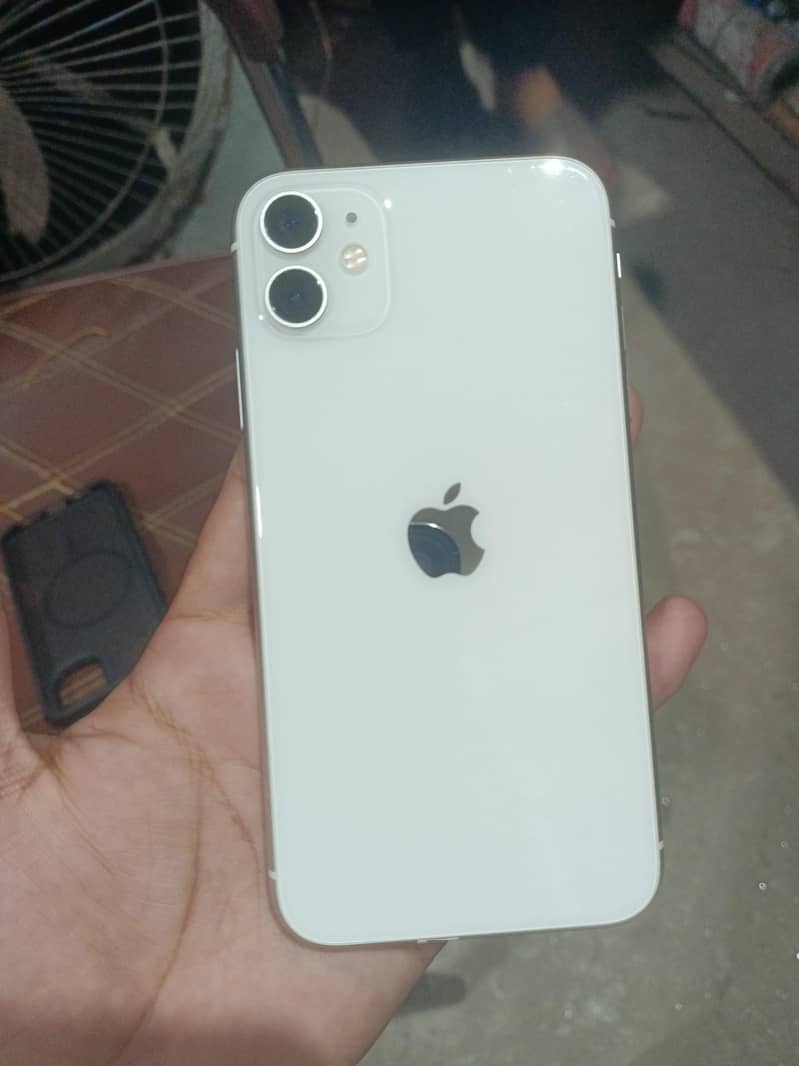 Apple iPhone 11 1