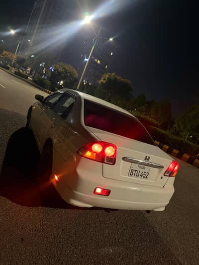 Honda Civic EXi 2004