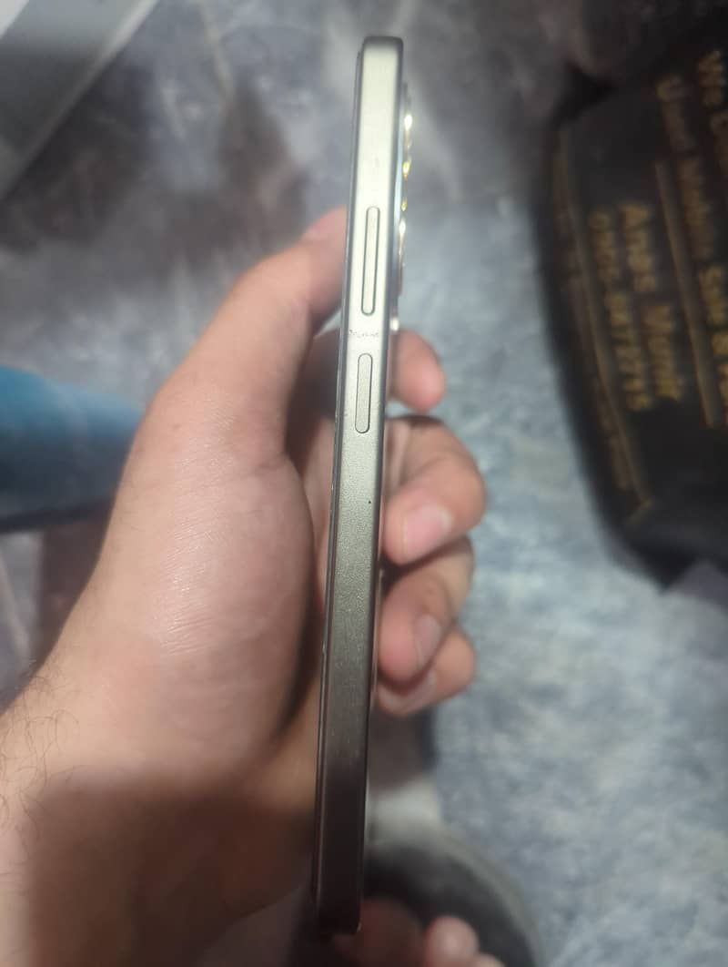 OPPO A5 Pro 3