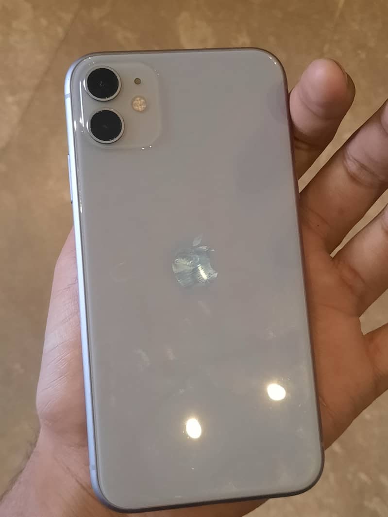 Apple iPhone 11 0