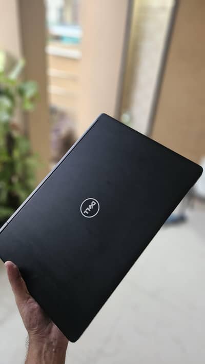 Dell Latitude 5480 Intel i5 7th gen 256 SSD 8 RAM