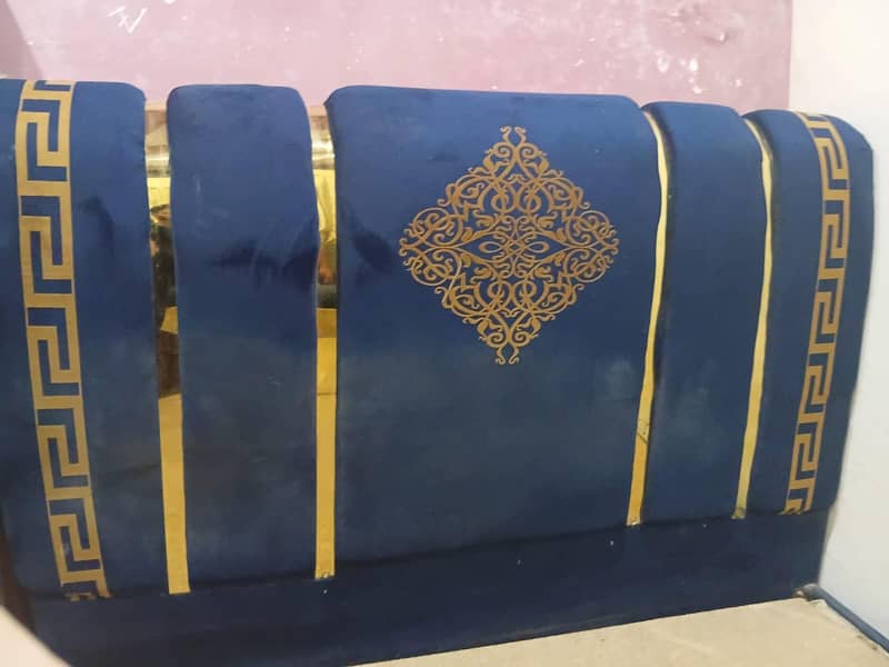 room bed 0