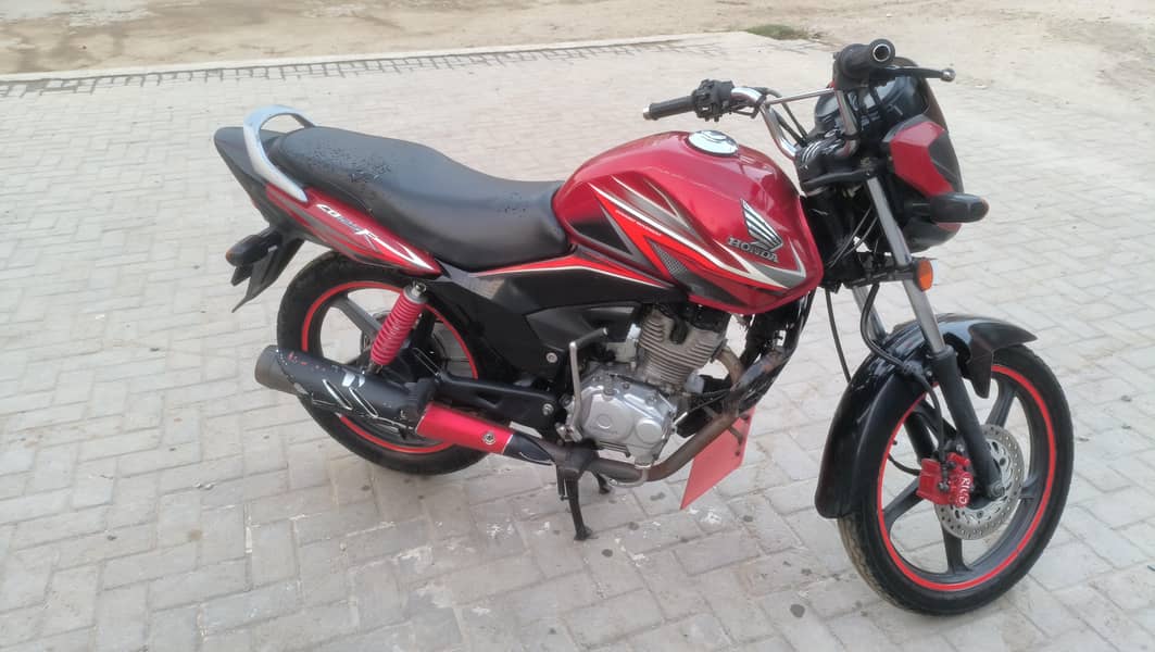 ھنڈا125CBF 3