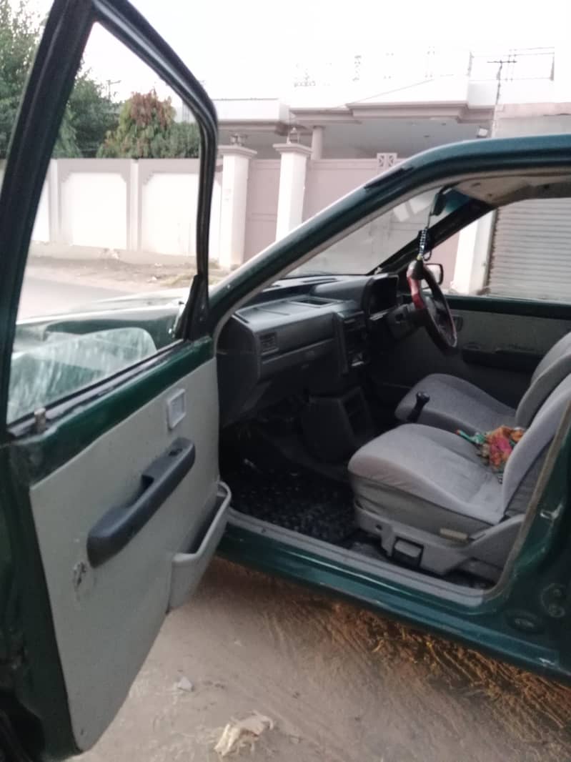 KIA Classic 2000 6
