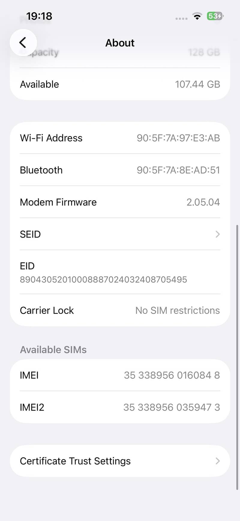 Apple iPhone 16e 7