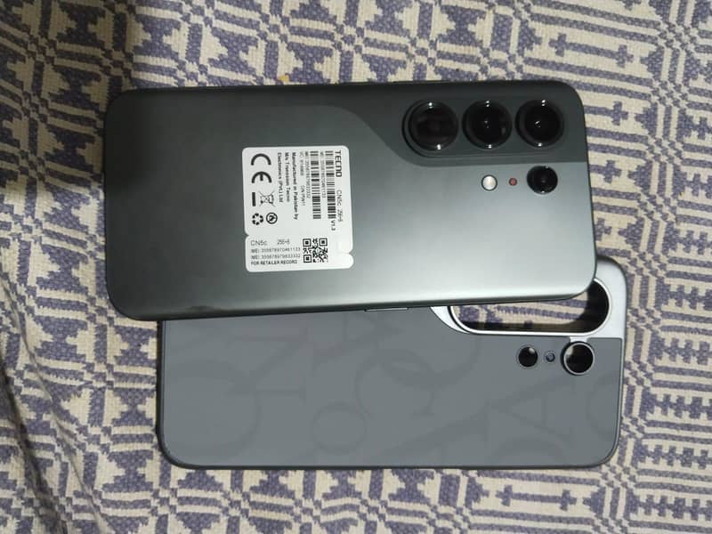 Tecno CAMON 40 Pro 6