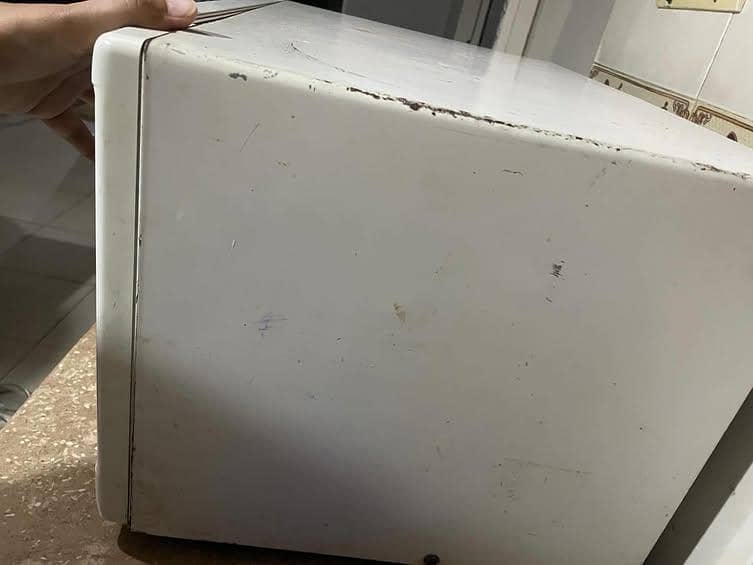 Microwave oven 4