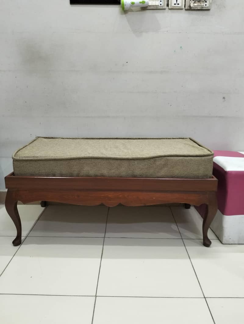 SOFA SEHTI 4