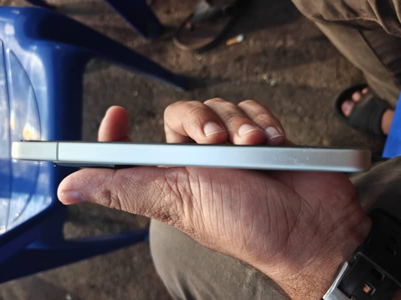 Xiaomi 15 4