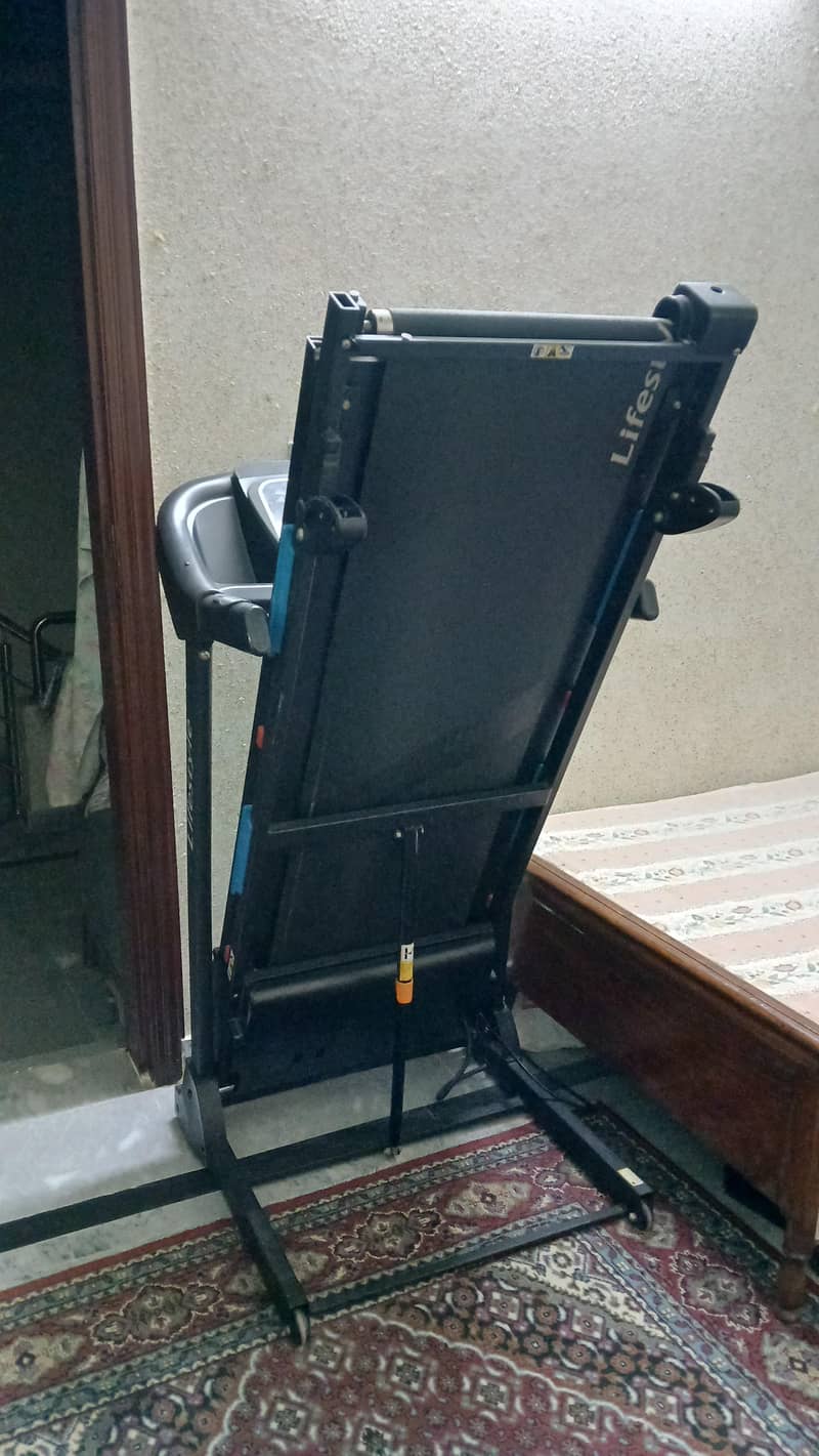 Treadmill 1