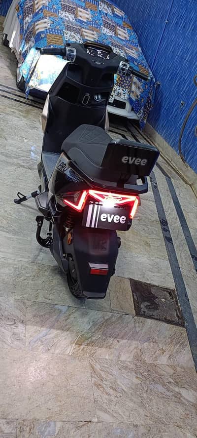 Evee S1 Pro Bike