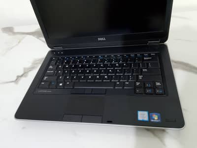 Latitude E6440 Core i7 4th Gen 8GB RAM 120GB SSD 2GB AMD Radeon GC