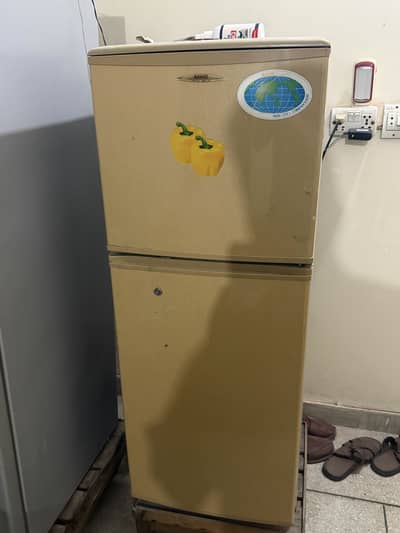 Sanyo Room size Fridge For Sale